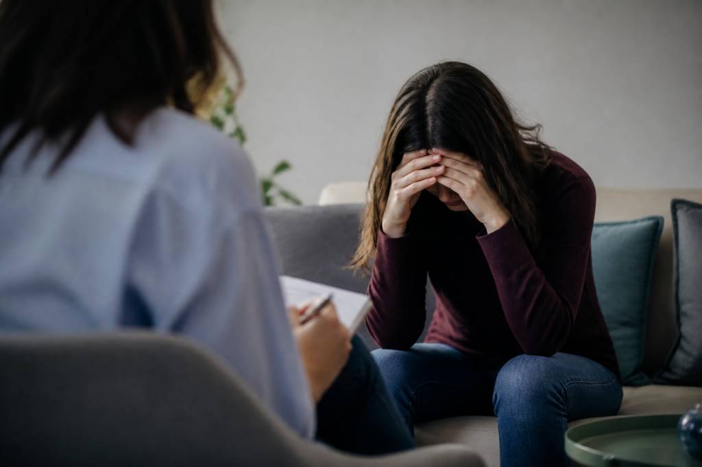 Affabulation psychiatrie : comprendre les mécanismes et les risques de dérives sectaires